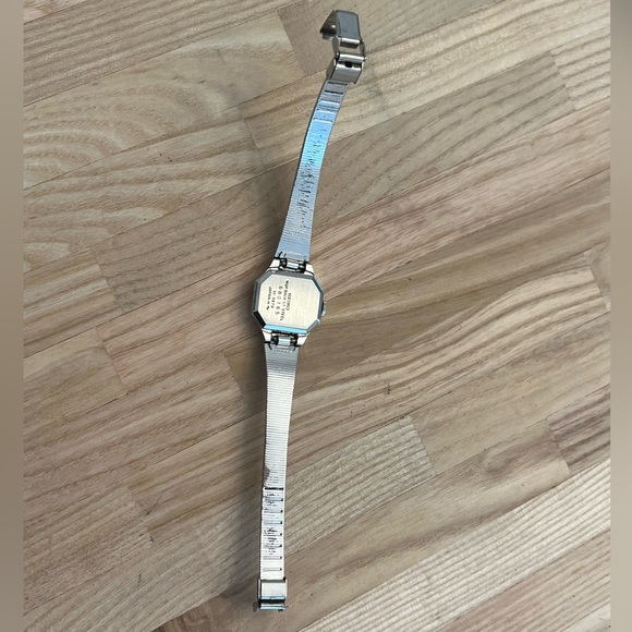 Seiko Ladies Watch RARE Vintage White Gold Plated Bracelet Gray Dial Mechanical - Picture 9 of 13